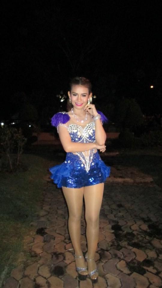 รวมดาวสาวอีสานคนดัง