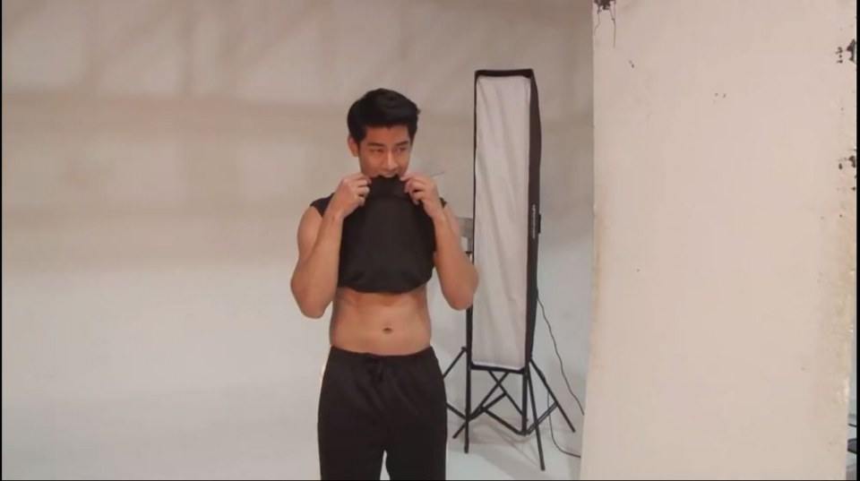 แชบเกินห้ามใจบ่ให้ฮัก