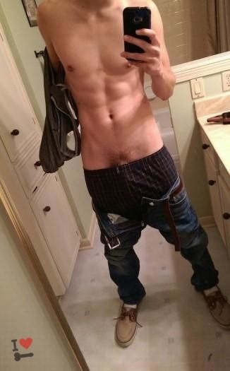 hot male 575 (18+)