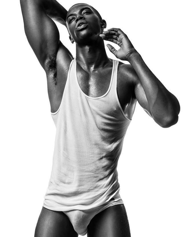 hot male 576 (18+)