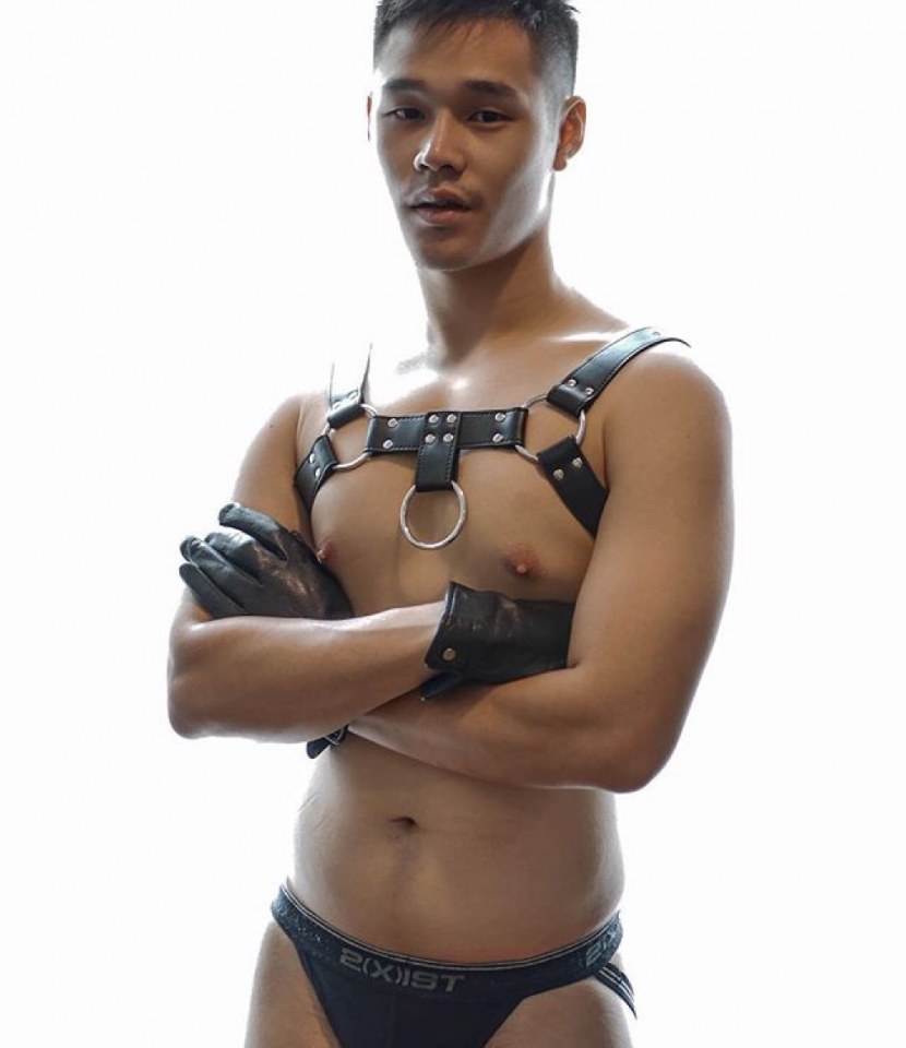 ทอย ภัคพงศ์(18+)