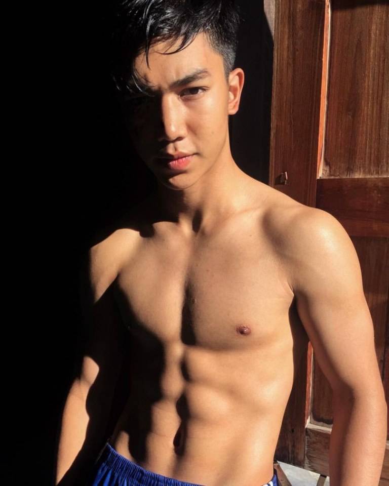 บ้าผู้ชายออนไลน์03