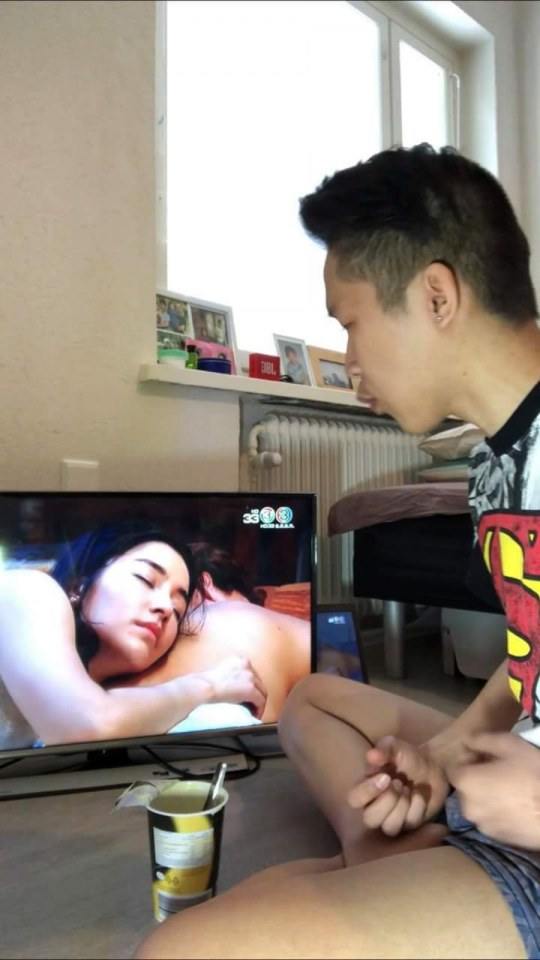 บ่าวอุดร พาเพลิน