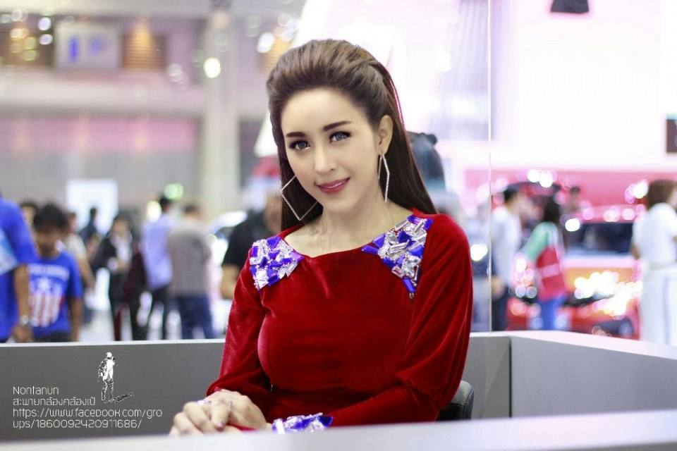 สาวสวย