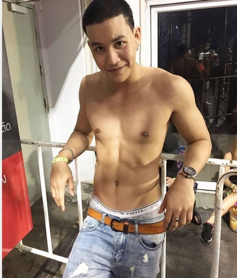 หุ่นน่ากินจัง