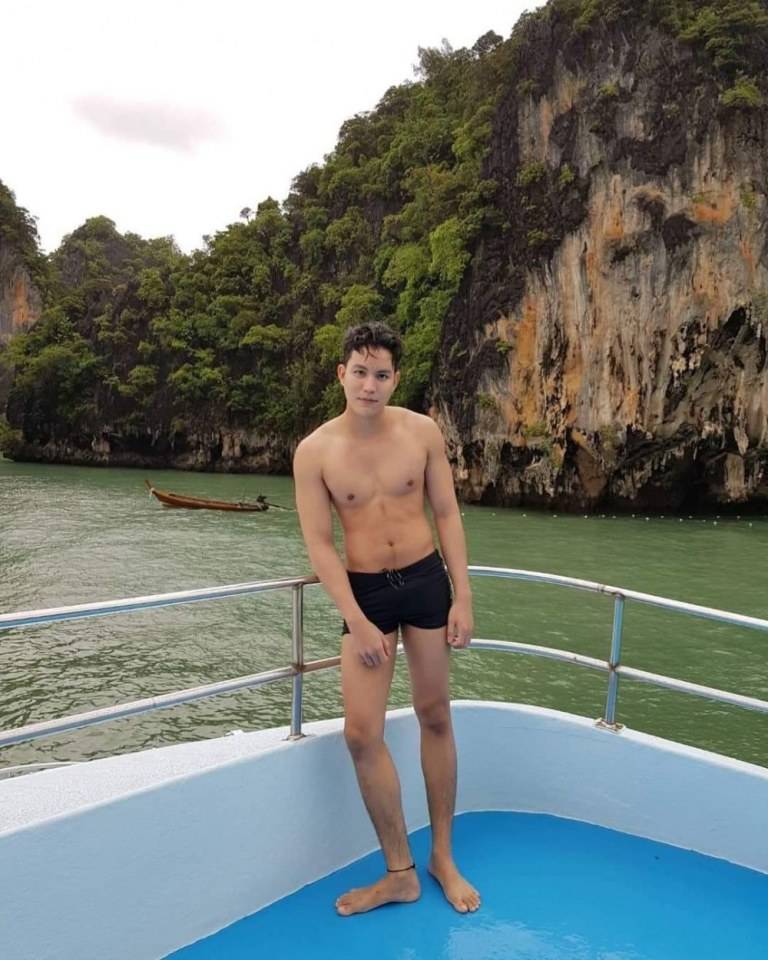 หุ่นน่ากินจัง
