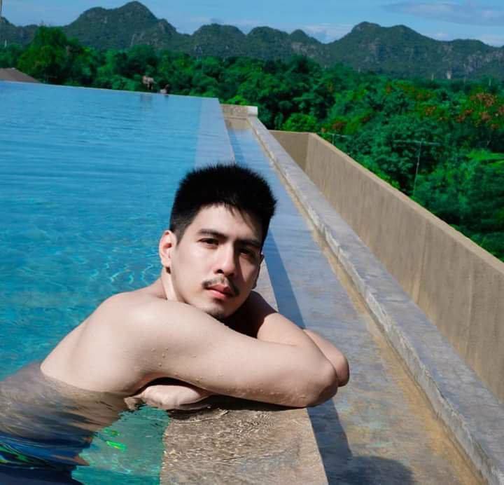 ว่ายน้ำกันมั๊ยฮะ