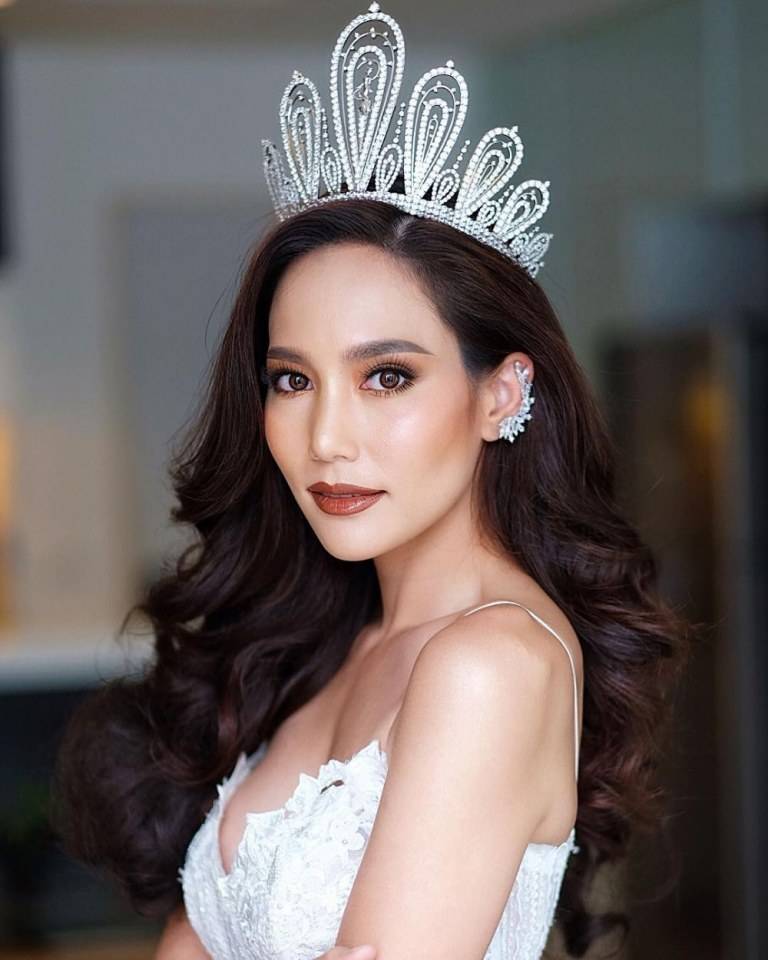 รวมมงกุฎของเหล่ามิสยูนิเวิร์สไทยแลนด์ชอบของใคร