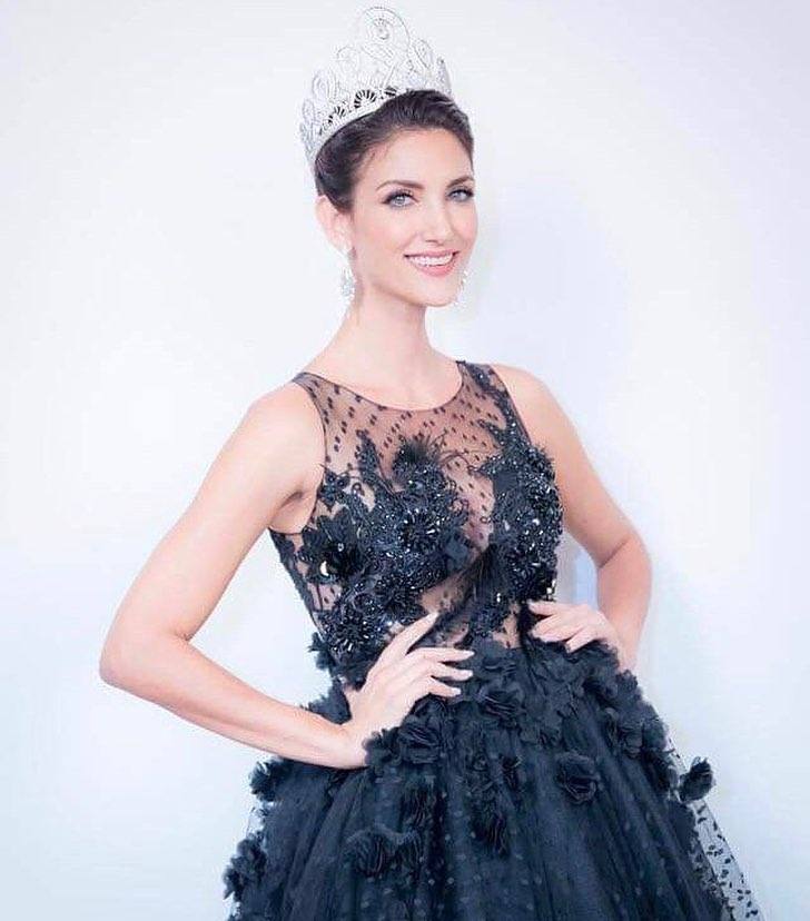 ซินดี้ สิรินยา Miss Thailand World1996