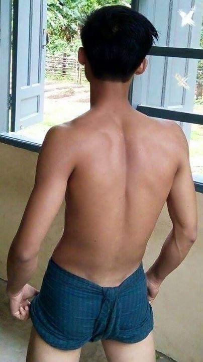 หลงรักน้องหม่อง