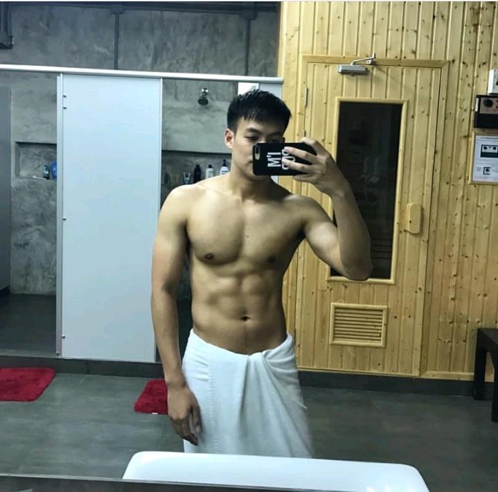 น้องปอ หุ่นแซ่บ