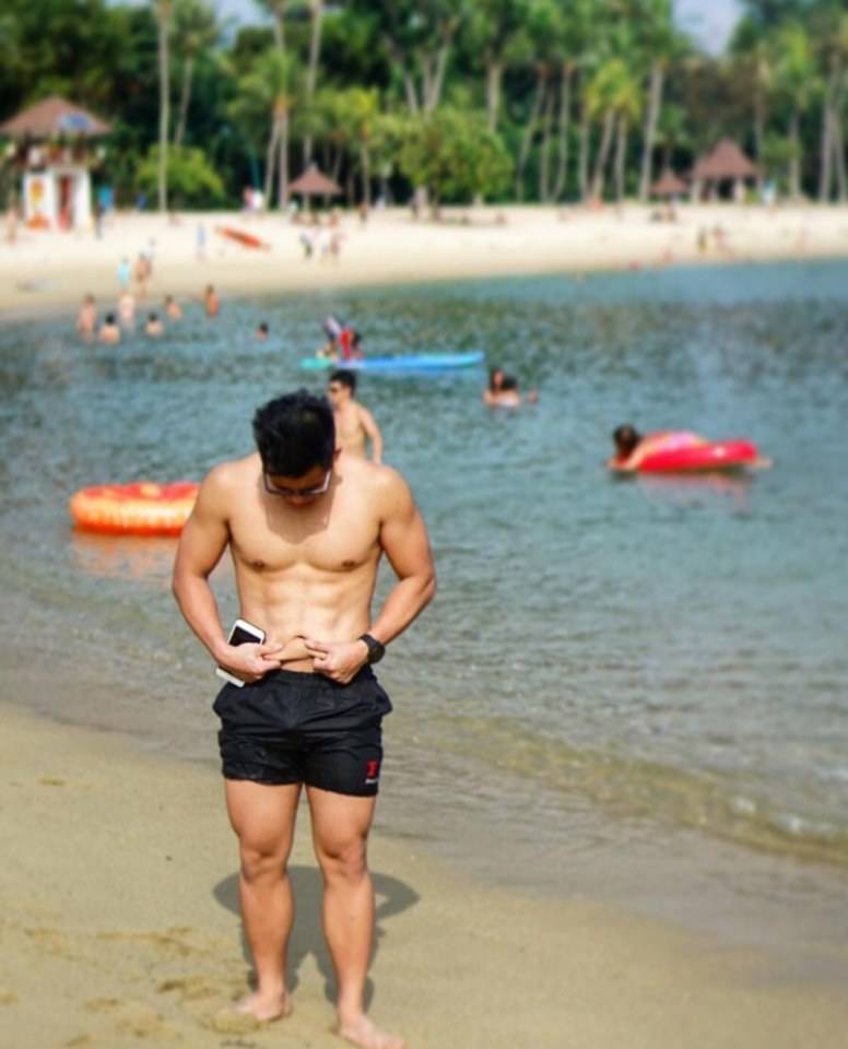 ถอดโชว์เรือนร่าง 2179