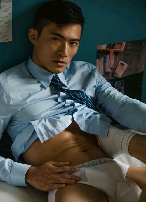 ถอดโชว์เรือนร่าง 2183