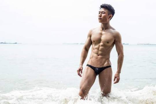 ถอดโชว์เรือนร่าง 2192