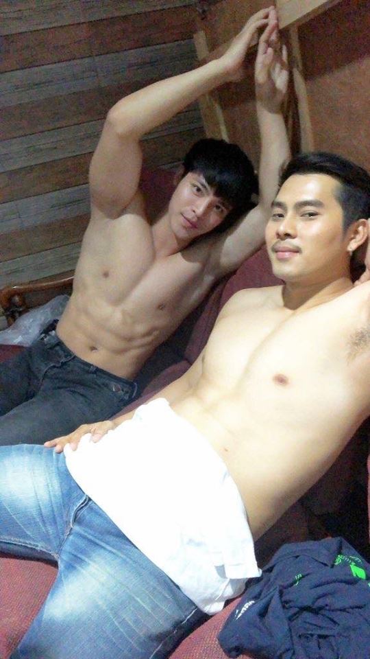 ถอดโชว์เรือนร่าง 2193