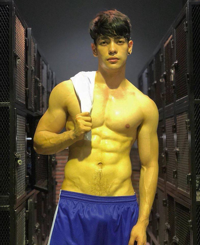 ถอดโชว์เรือนร่าง 2193