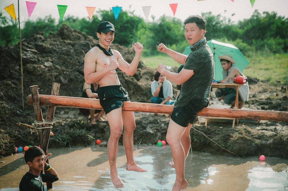 ถอดโชว์เรือนร่าง 2194