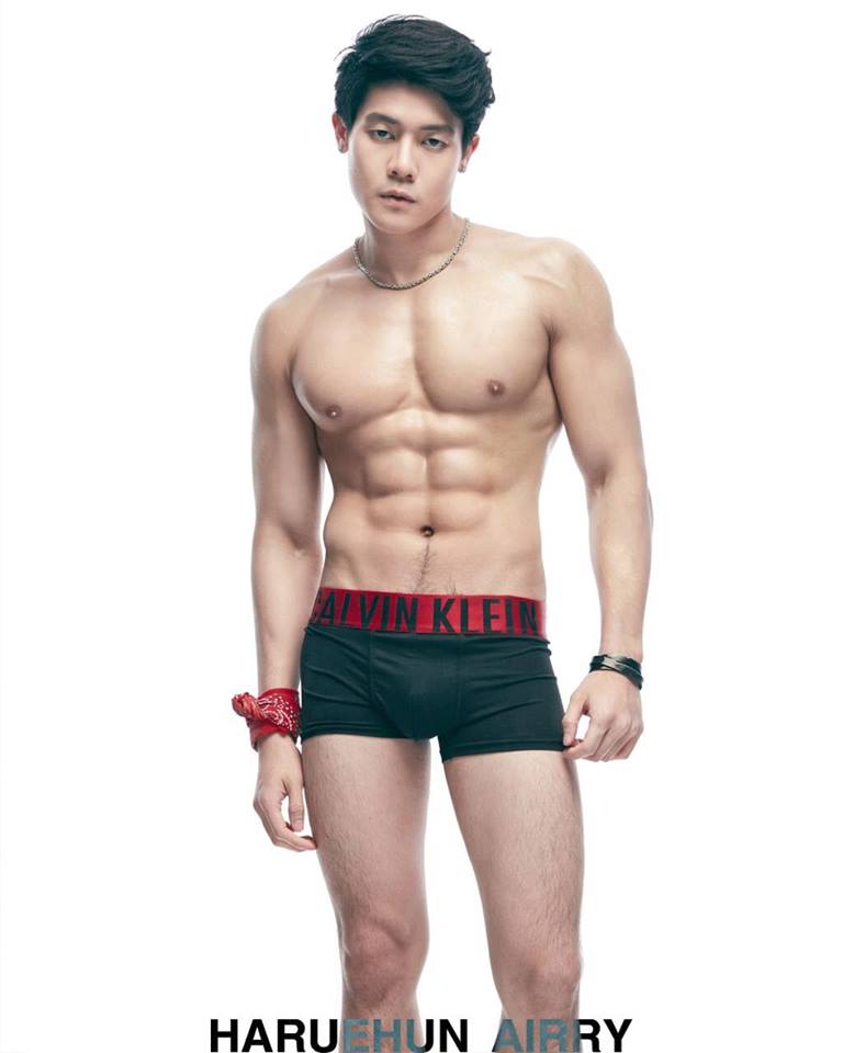 ถอดโชว์เรือนร่าง 2195