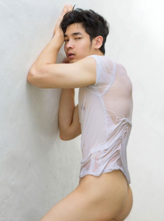ถอดโชว์เรือนร่าง 2197