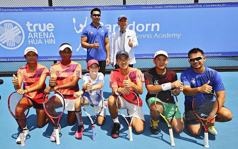 บอล ภราดร ศรีชาพันธุ์ "International Tennis Academy"