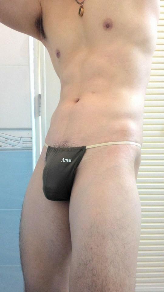 hot male 587 (18+)