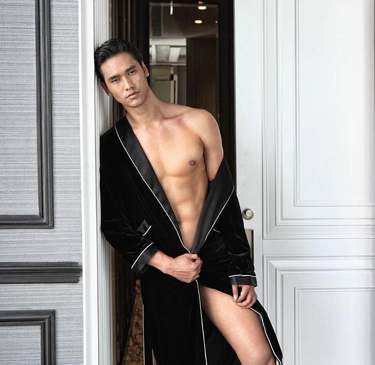 คลั่งหนุ่มผิวแทน♂002