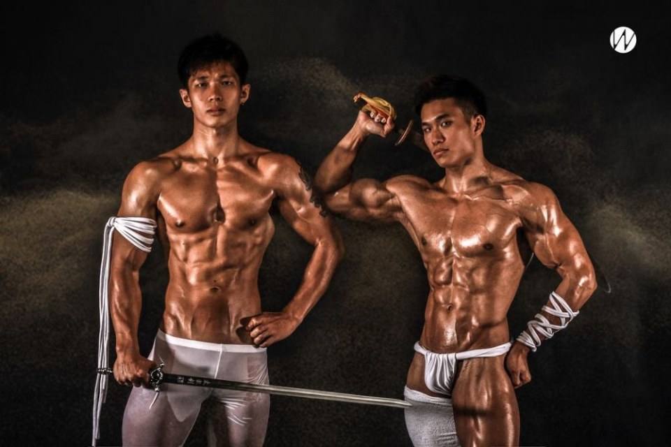 ดึกดำดึ๋ย