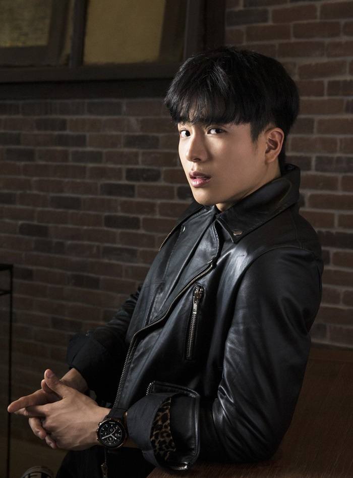 นน-ชานน @ AROUND Magazine issue 99 June 2018