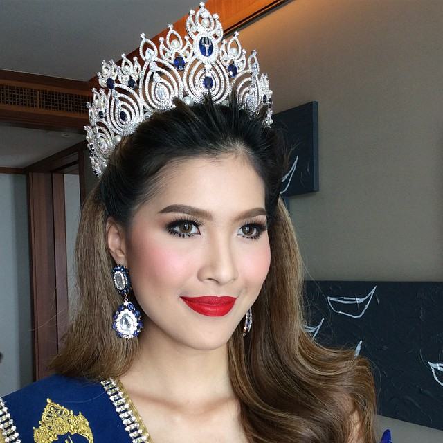 รวมมงกุฏของนางสาวไทยชอบใครมาดู