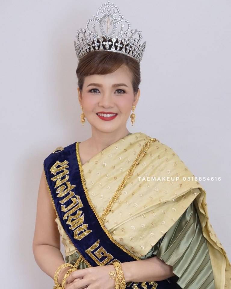 รวมมงกุฏของนางสาวไทยชอบใครมาดู