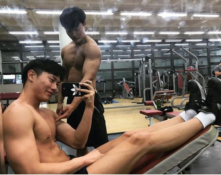 ดีต่อใจ#9(หนุ่มๆชวนออกกำลังกาย)
