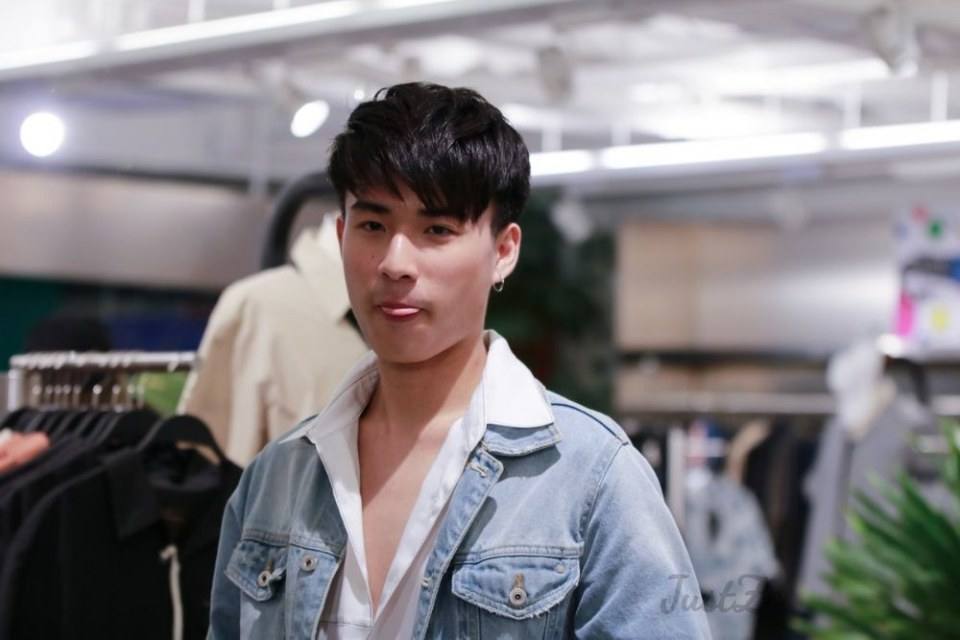 หล่อน่าเลีย
