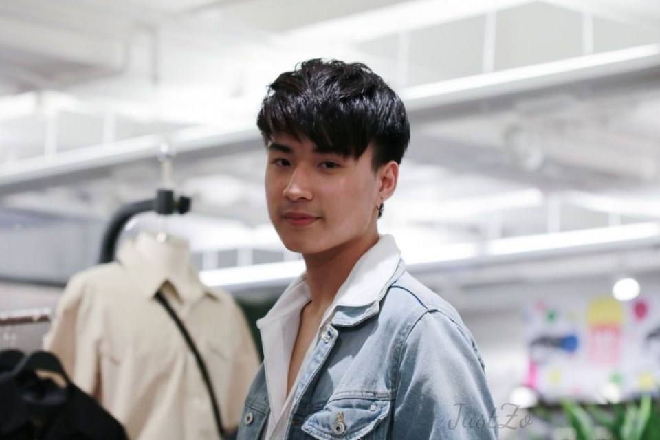 หล่อน่าเลีย