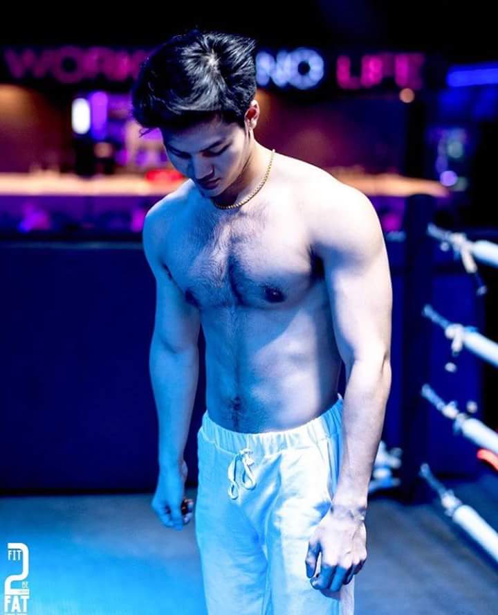 อยากโดนสักคน