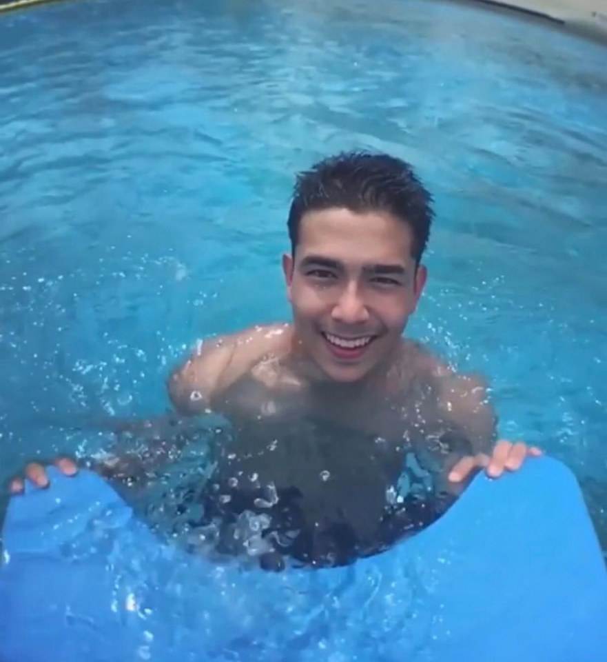อยากโดนสักคน