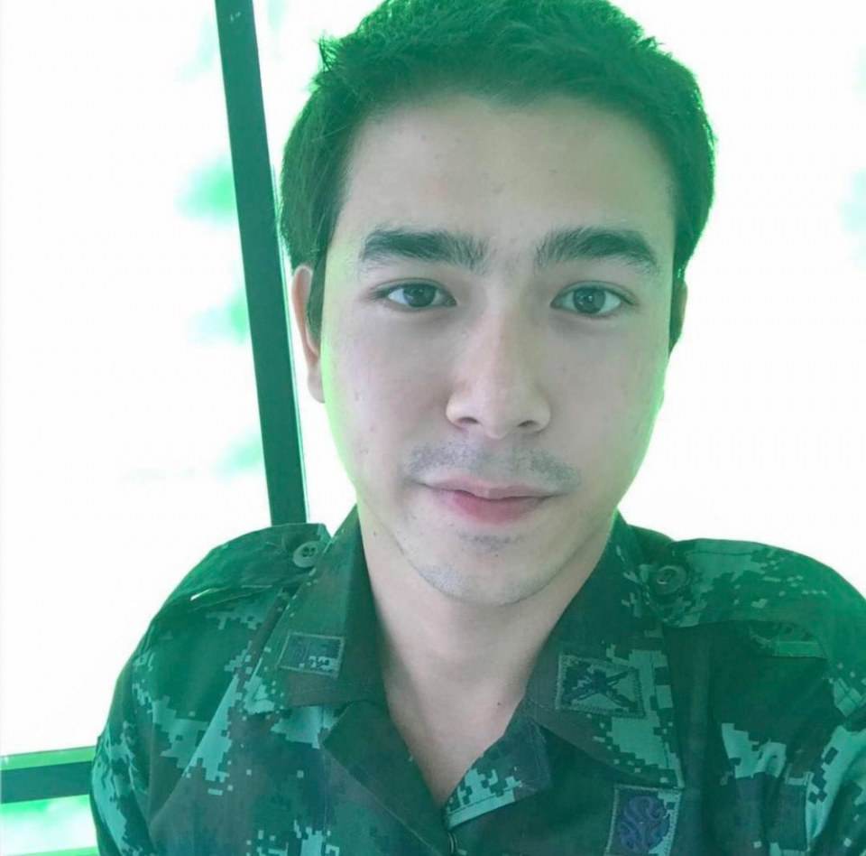 อยากโดนสักคน