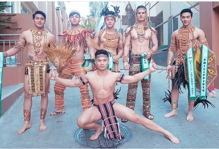 หนุ่มหล่อในเทศกาล Panagbenga