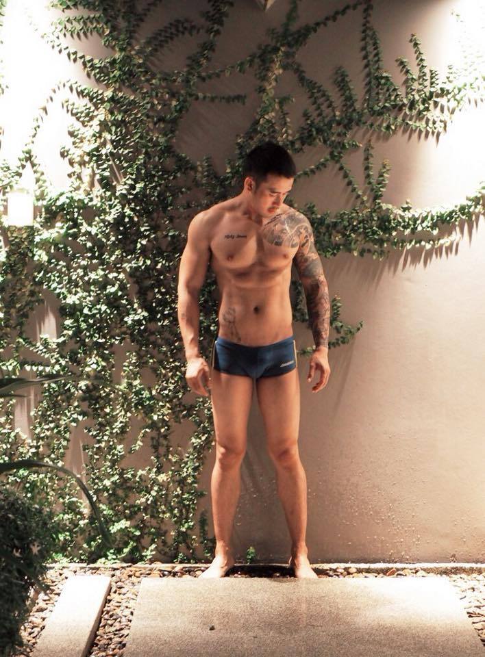 หนุ่มหล่อ+ลายสัก
