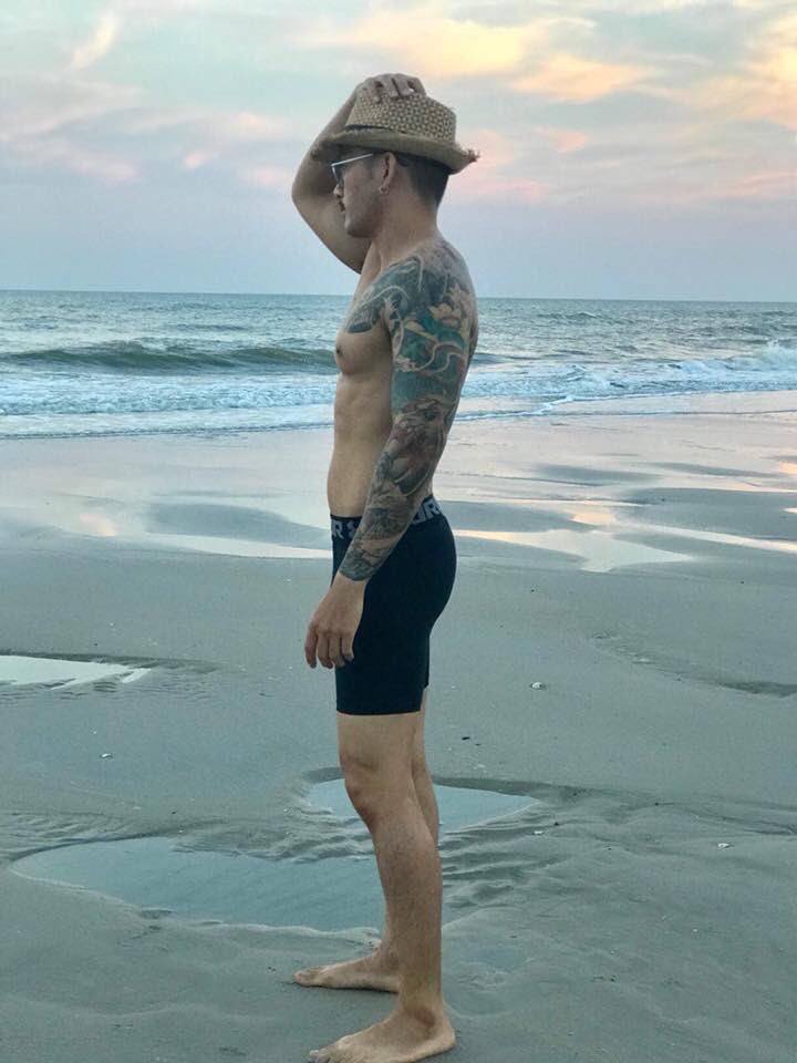 หนุ่มหล่อ+ลายสัก