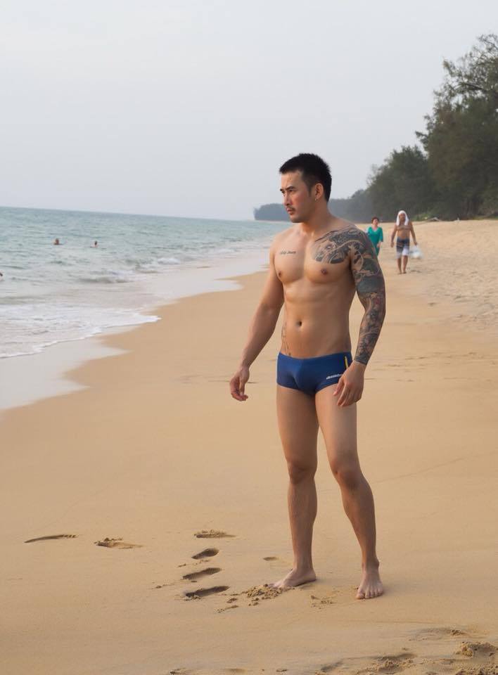 หนุ่มหล่อ+ลายสัก