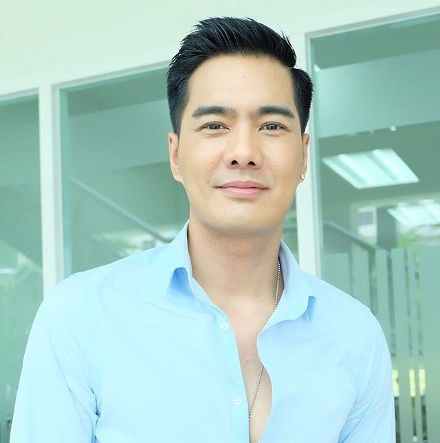 แคลลี่ ธนพัฒน์ จาก"ลูกผู้ชายไม้ตะพด"