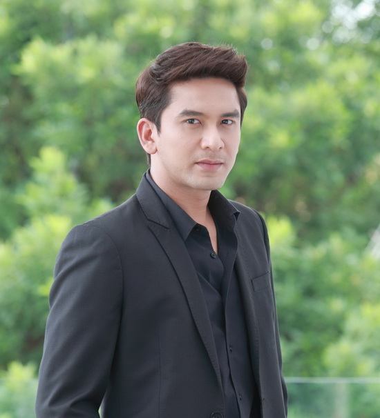 ป๋อ ณัฐวุฒิ จาก"สายลับสามมิติ"