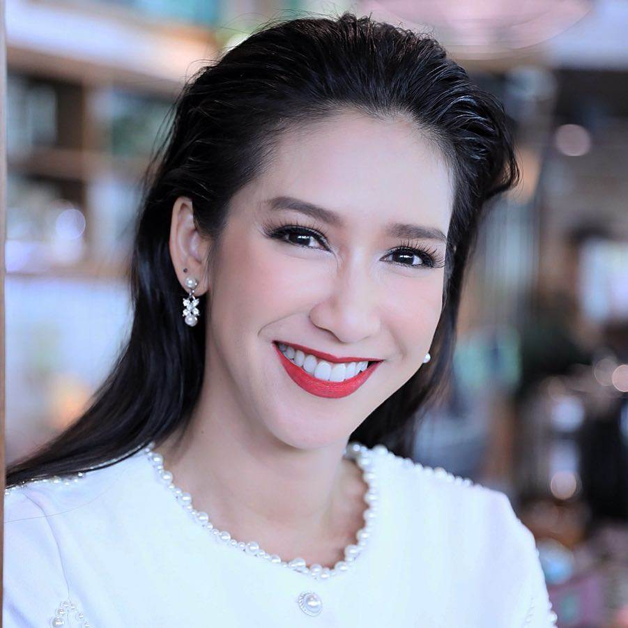 ป็อก ปิยธิดา จาก"โม่งแดง"