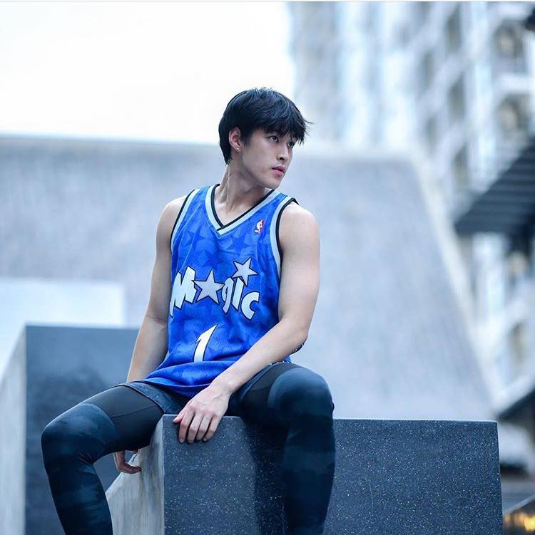 คนรักดาราหนุ่มหล่อ 016 -  กระทิง ขุนณรงค์