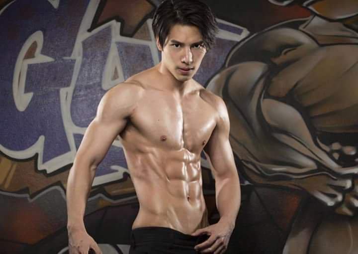 ว่างๆมานั่งWOW