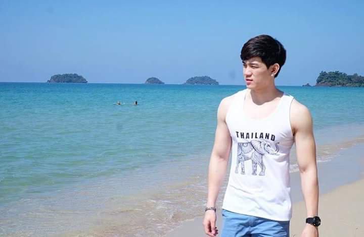 ว่างๆมานั่งWOW 8