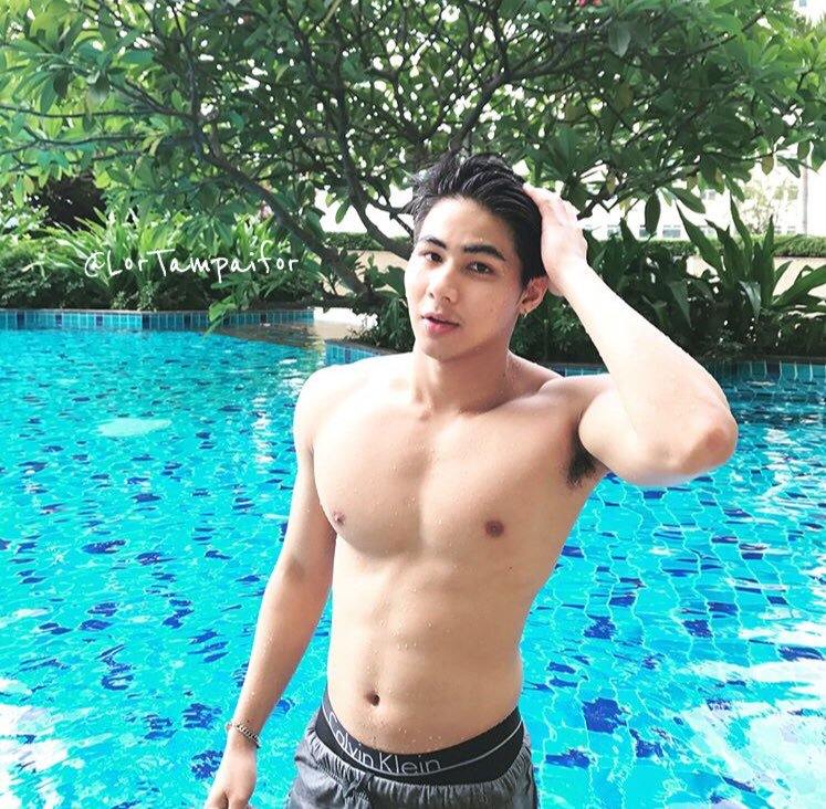 ว่างๆมานั่งWOW 9