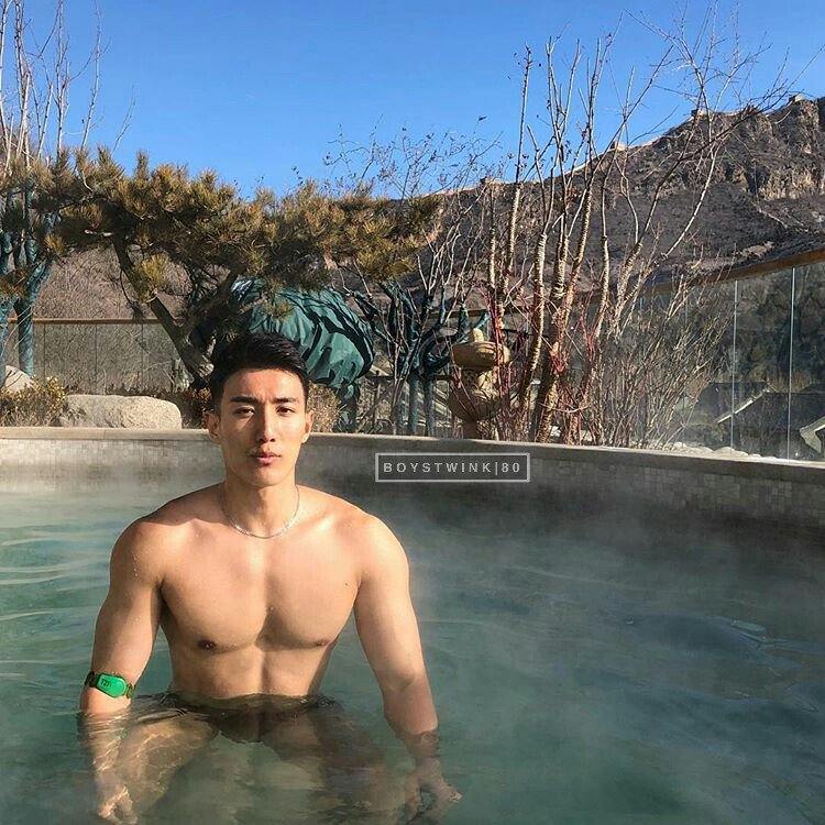 นัวอิหลีเด้อ