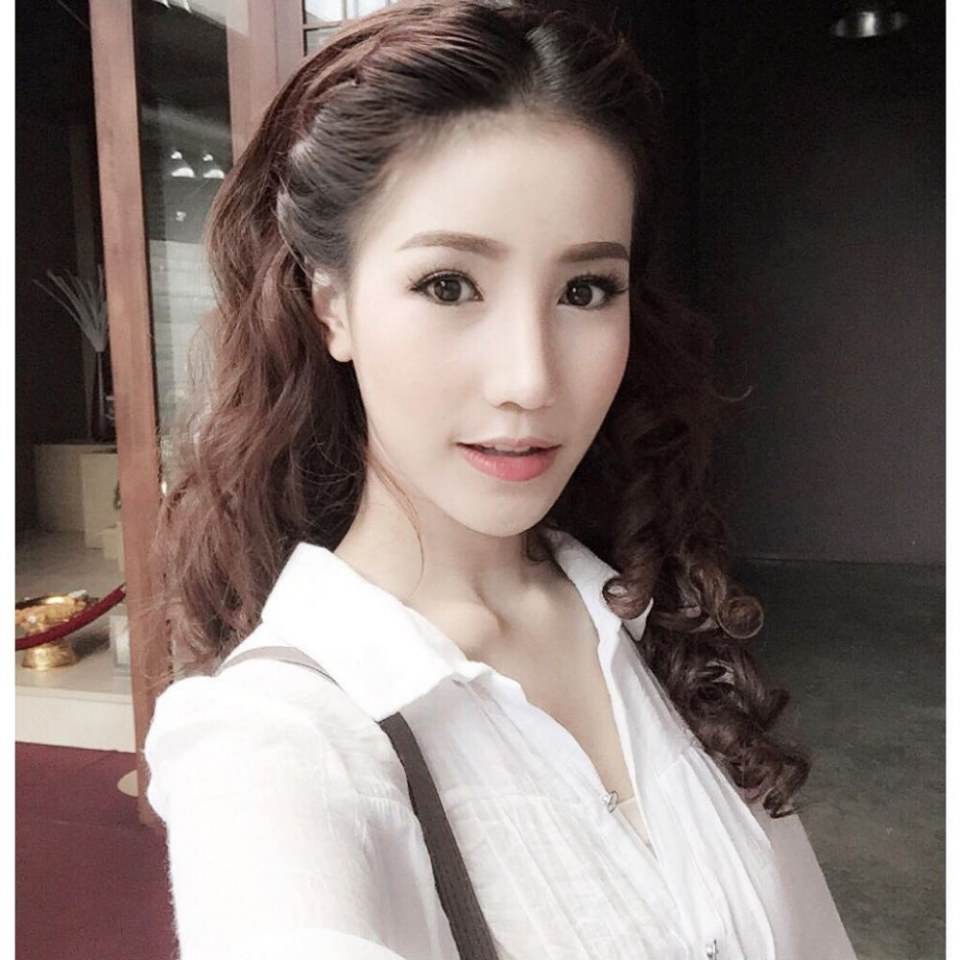 เทวี​ ฤาชนก​