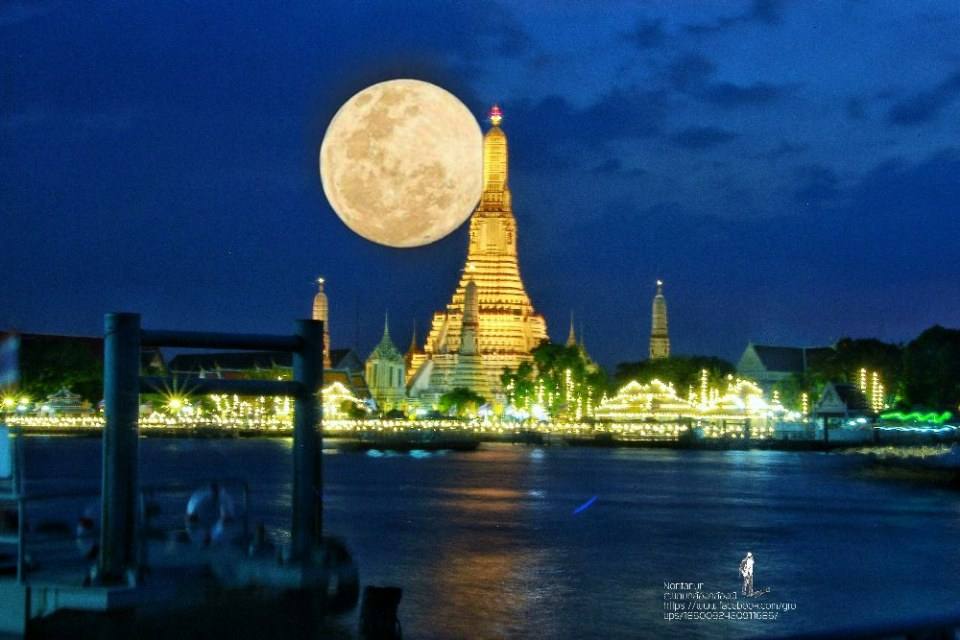 คืนจันทร์วันเพ็ญ